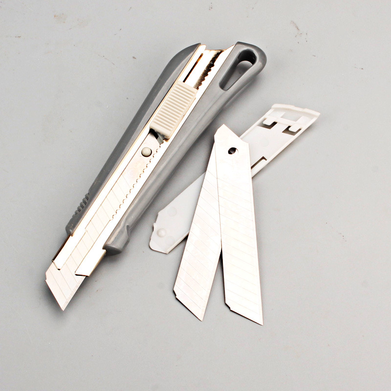 Large utility knife blade Paper cutter knife Coated with rubber Heavy duty wallpaper knife Tool knife for unwrapping express packages